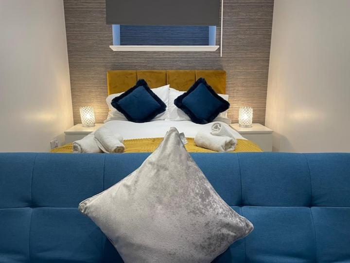 Lovely 3 Bedroom Apartment With Private Garden In Edinburgh City Centre Екстериор снимка