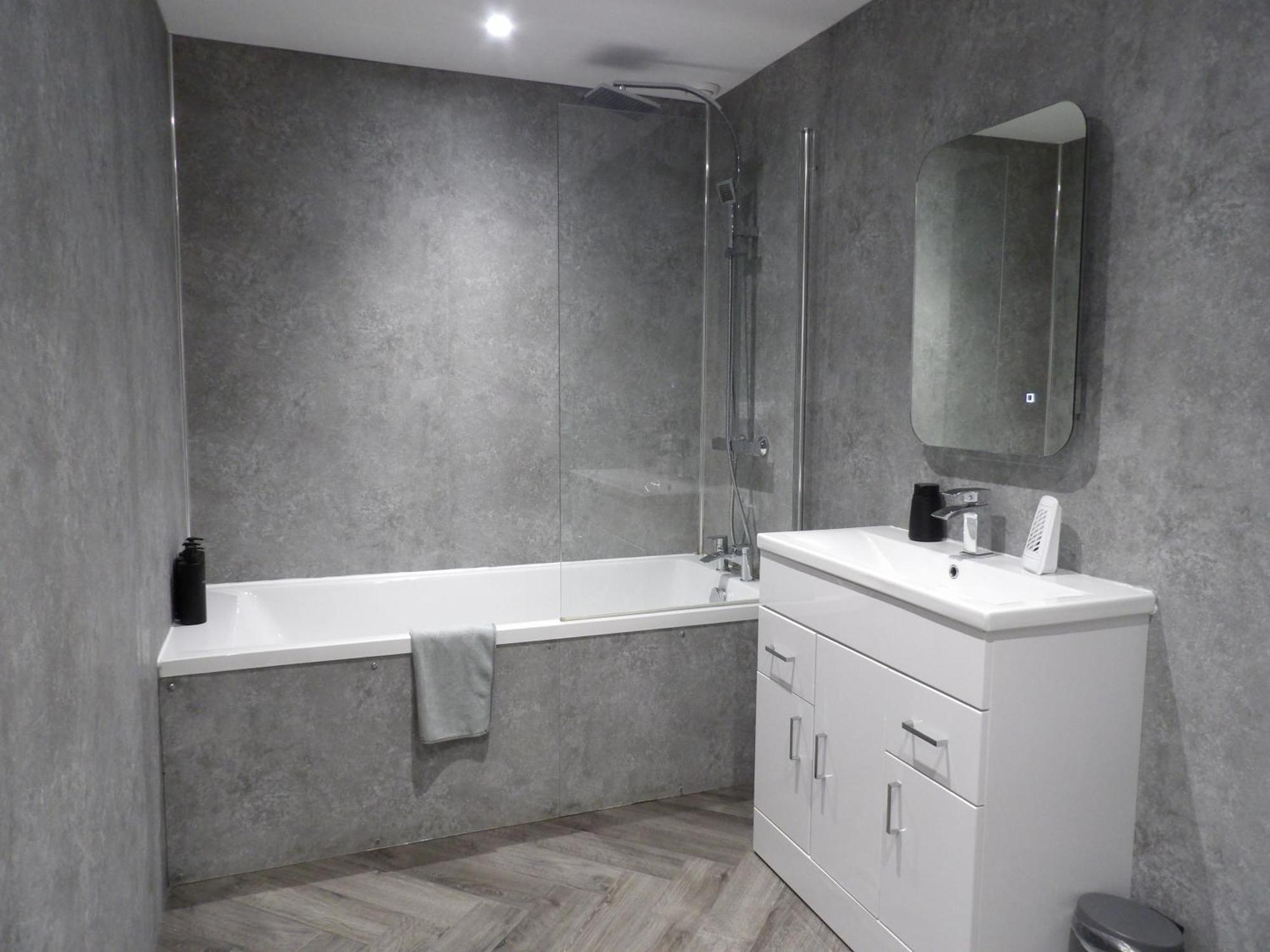 Lovely 3 Bedroom Apartment With Private Garden In Edinburgh City Centre Екстериор снимка