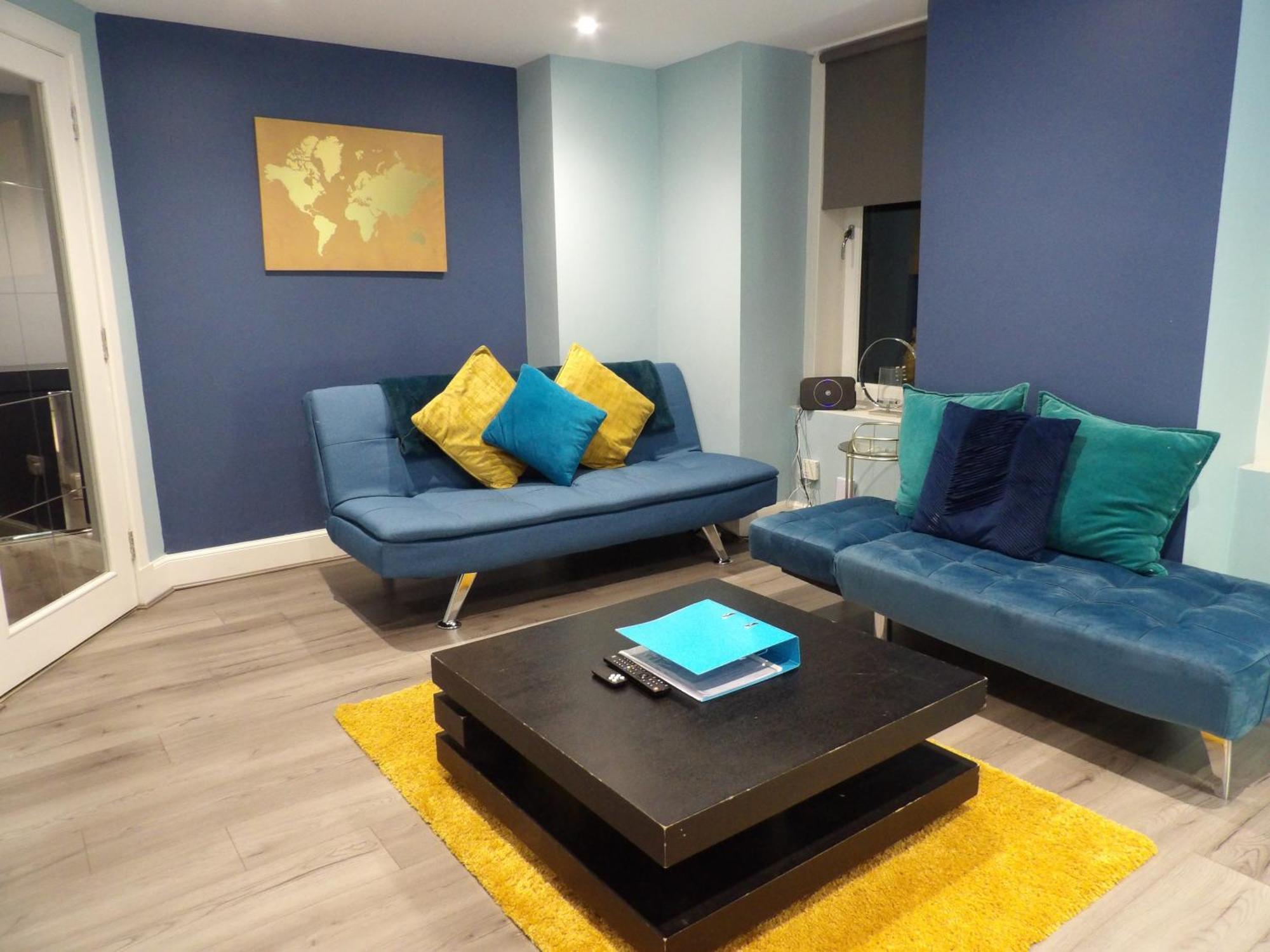 Lovely 3 Bedroom Apartment With Private Garden In Edinburgh City Centre Екстериор снимка