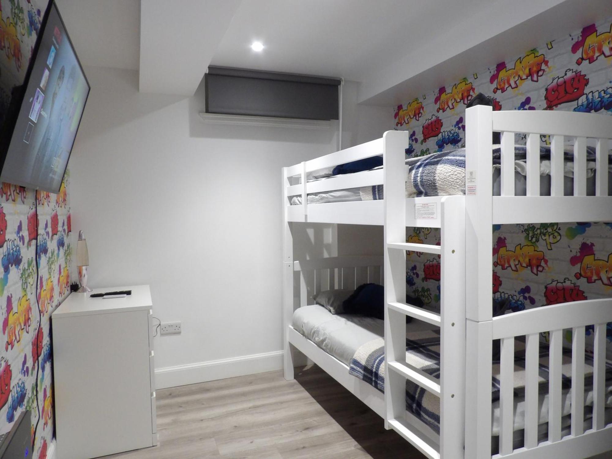 Lovely 3 Bedroom Apartment With Private Garden In Edinburgh City Centre Екстериор снимка